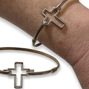 Vintage Bohemian Cross Distressed Silver Metal Latch Adjustable Bangle Bracelet